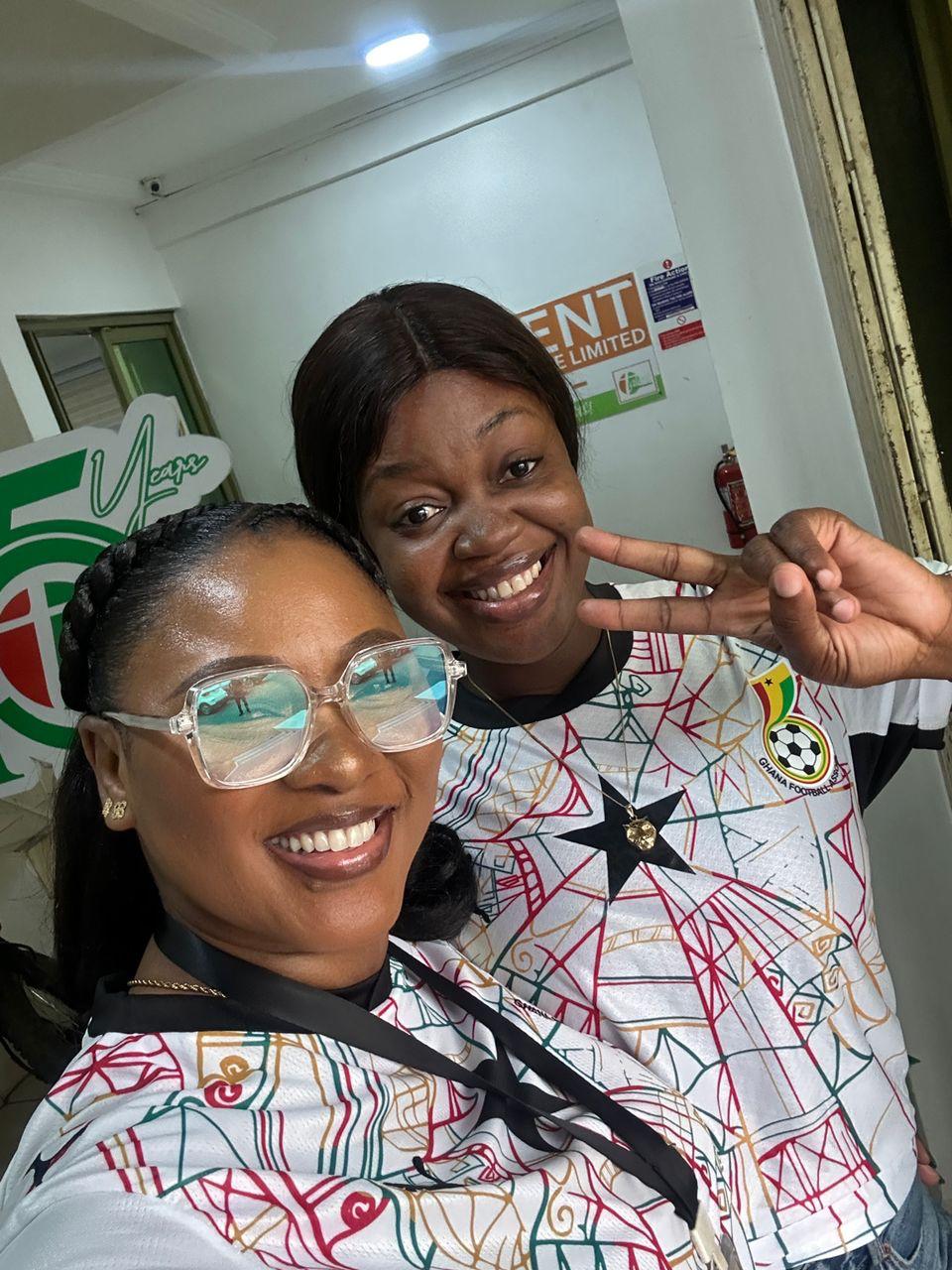 Staff Album #10